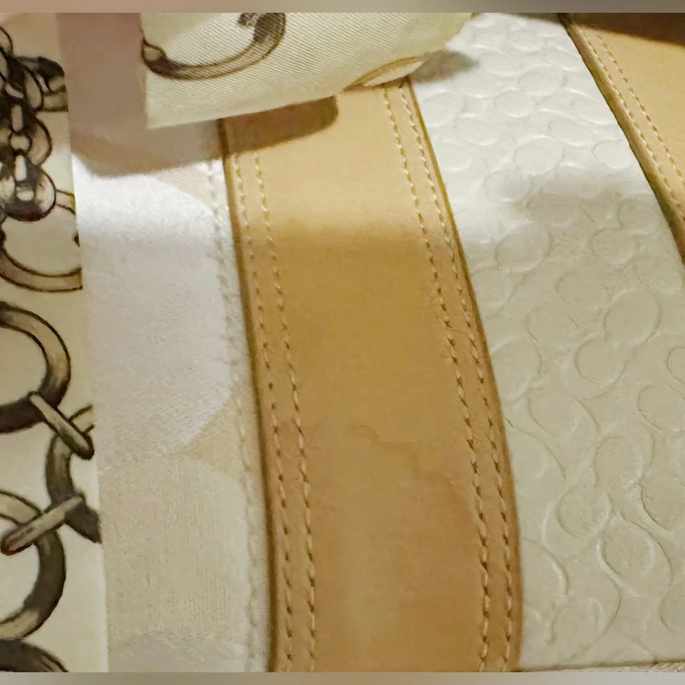 Vintage Coach soho shoulder bag Cream and Tan Women's tote Bag - Picture 16 of 17